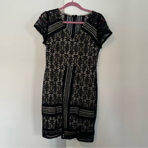 Doe & Rae black lace dress size Medium